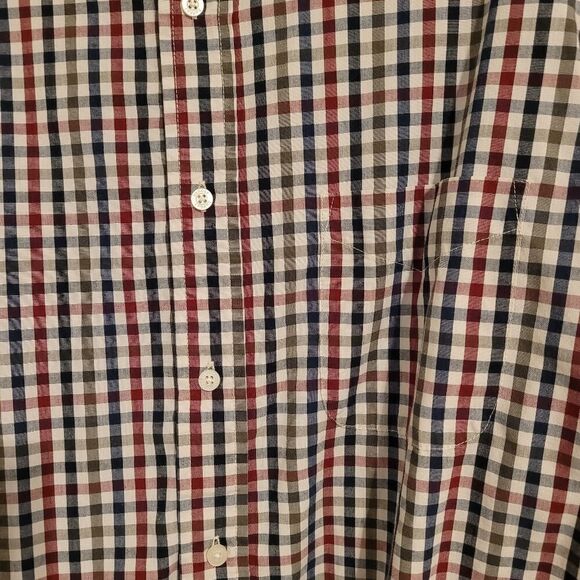 Haggar clothing men's long sleeve button up shirt - Picture 3 of 5
